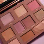 Huda Beauty Rose Gold Palette Shades Close-up